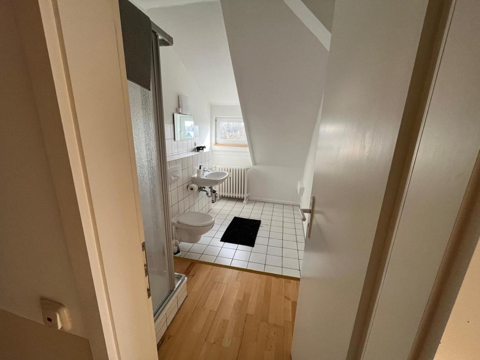 Doppelzimmer, Tv- Bad, Kuehlschrank- Parkplatz-17 Meine الغرفة الصورة